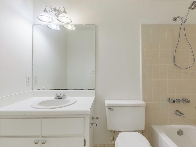 2440 NW 54TH AVENUE, Gainesville, FL 32653