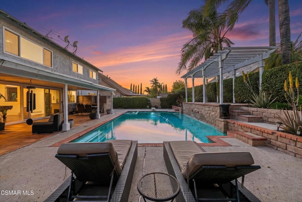 2371 Larch Street, Simi Valley, CA 93065