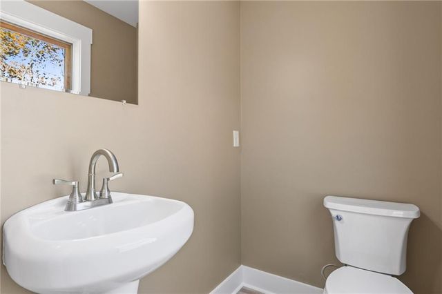 1054 Lakeland Drive, Ellijay, GA 30540