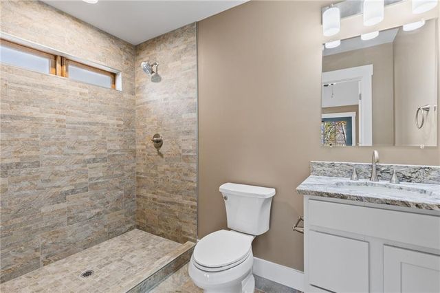 1054 Lakeland Drive, Ellijay, GA 30540