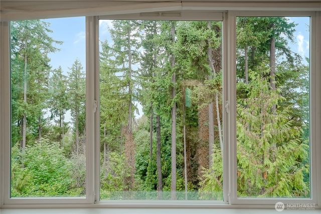 825 206th Avenue NE, Sammamish, WA 98074