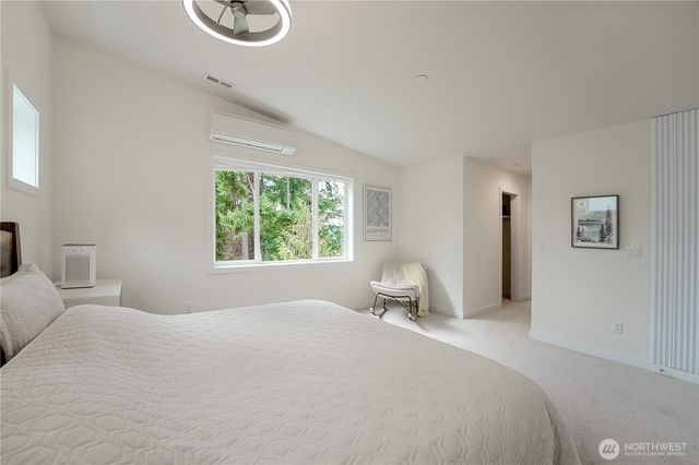 825 206th Avenue NE, Sammamish, WA 98074