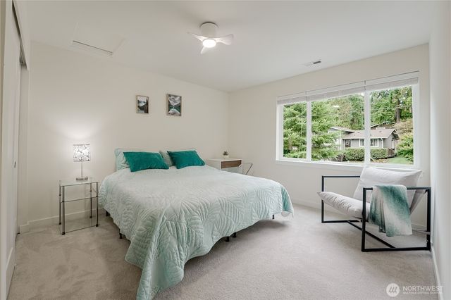 825 206th Avenue NE, Sammamish, WA 98074