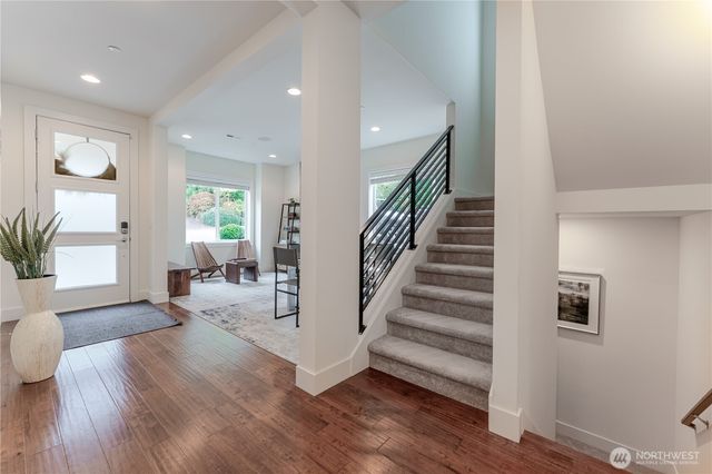 825 206th Avenue NE, Sammamish, WA 98074
