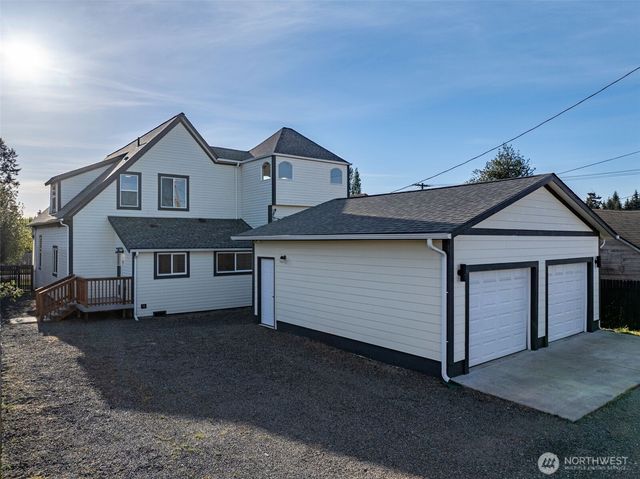 1016 N Pearl Street, Centralia, WA 98531