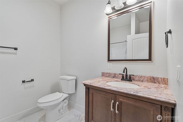 1016 N Pearl Street, Centralia, WA 98531