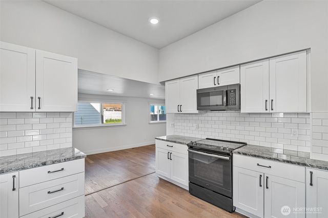 1016 N Pearl Street, Centralia, WA 98531