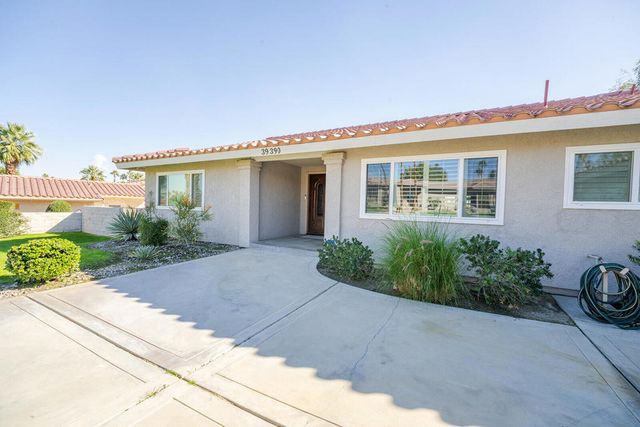 39390 Tandika Trail S, Palm Desert, CA 92211