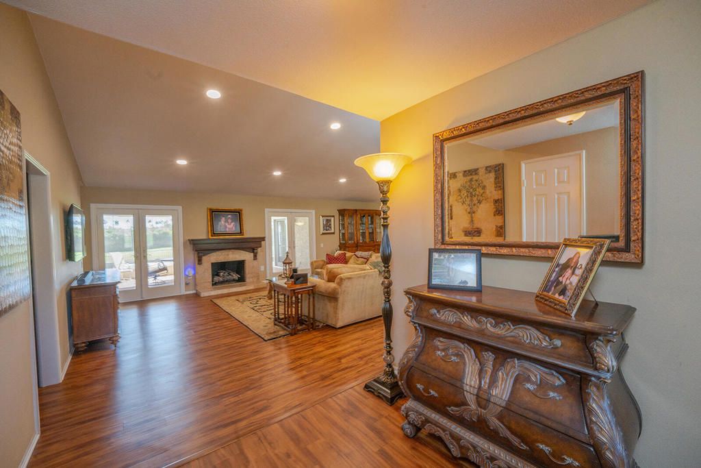 Image 15 of property listing at 39390 Tandika Trail S, Palm Desert, CA 92211