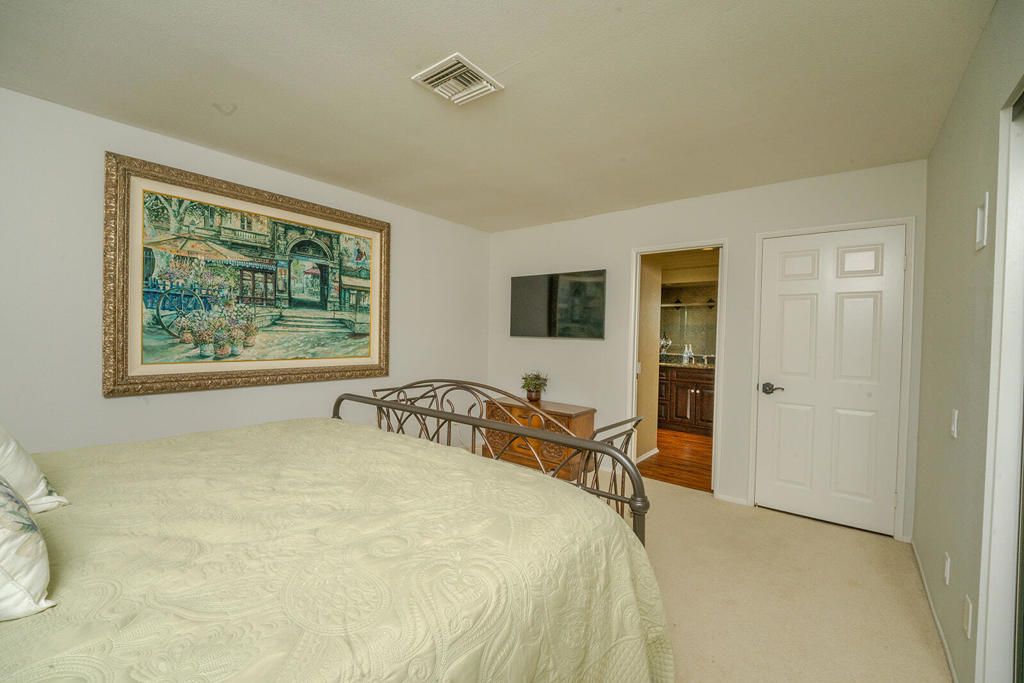 Image 34 of property listing at 39390 Tandika Trail S, Palm Desert, CA 92211