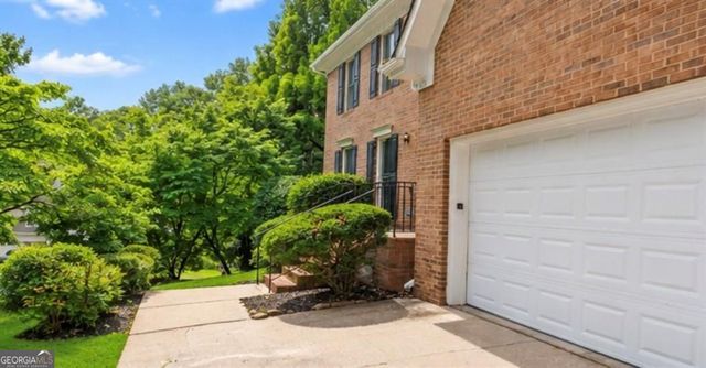 3501 Eastpines Way, Snellville, GA 30039