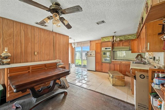 408 Alsdorf Street, Rosser, TX 75157