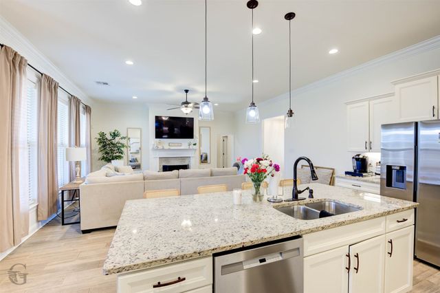 55 High Water Drive, Benton, LA 71006