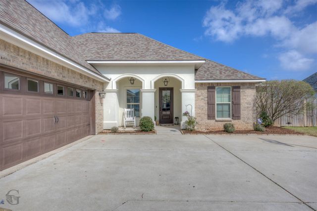 55 High Water Drive, Benton, LA 71006