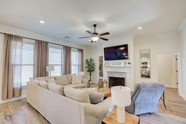 55 High Water Drive, Benton, LA 71006