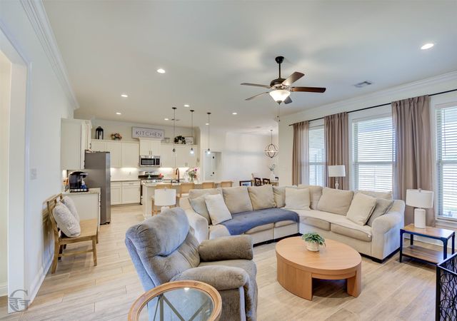 55 High Water Drive, Benton, LA 71006