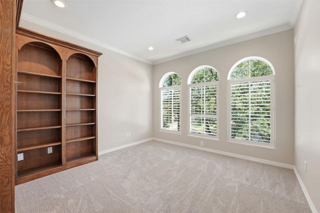26 Pleasure Cove Drive, Spring, TX 77381