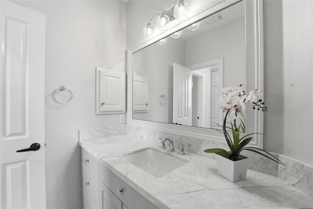 26 Pleasure Cove Drive, Spring, TX 77381