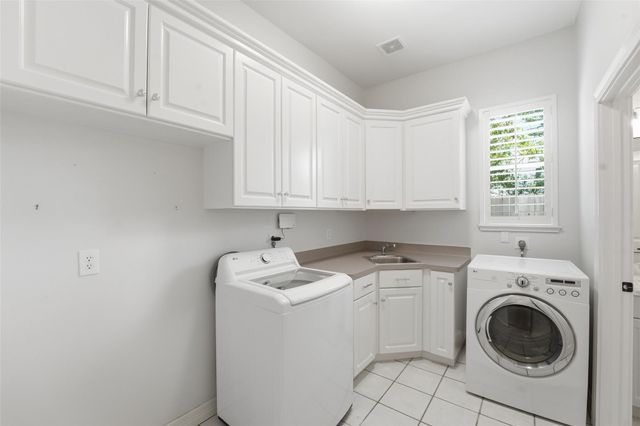 26 Pleasure Cove Drive, Spring, TX 77381