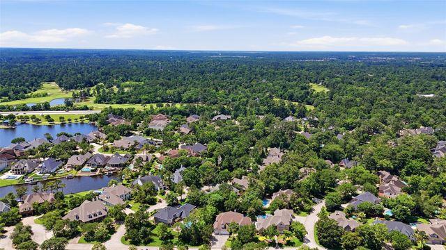 26 Pleasure Cove Drive, Spring, TX 77381