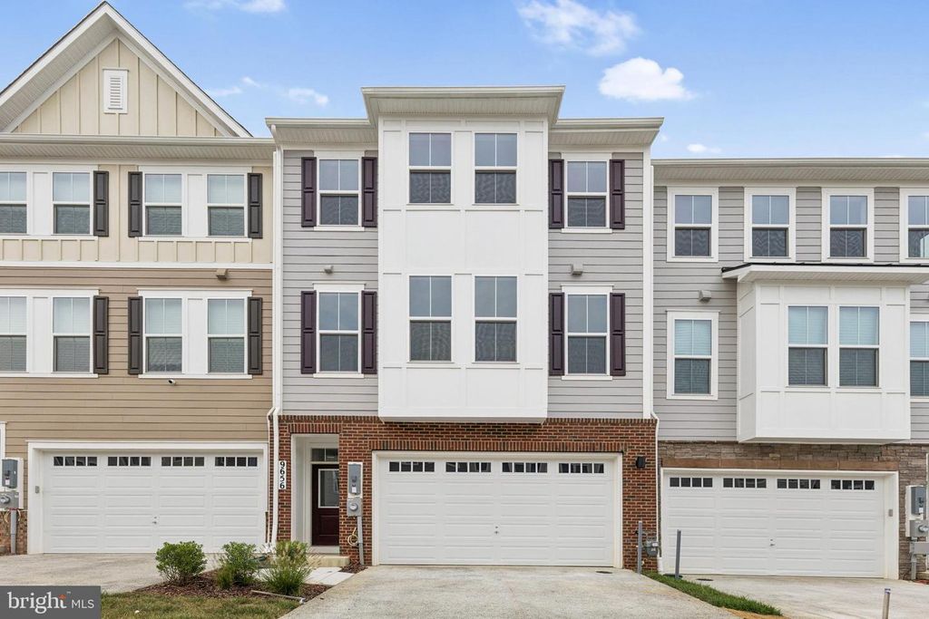 9741 GAELIC PL, Waldorf, MD 20601