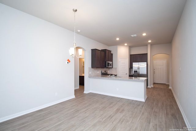 9306 Frio Lndg Unit 2, Converse, TX 78109