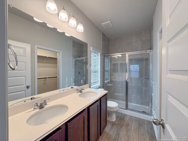 9306 Frio Lndg Unit 2, Converse, TX 78109