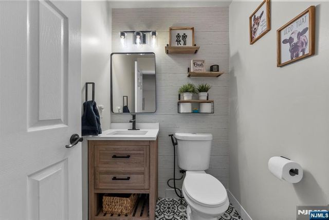 23 Bayowski Road 149, West Orange, NJ 07052