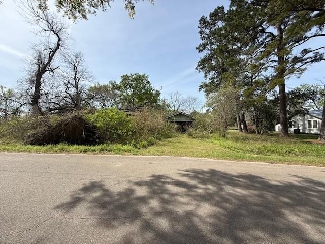 411 Sherwood Street E, Cleveland, TX 77327