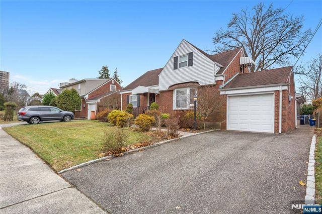 431 Blanchard Terrace, Hackensack, NJ 07601