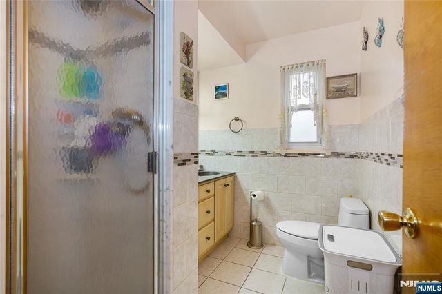 431 Blanchard Terrace, Hackensack, NJ 07601