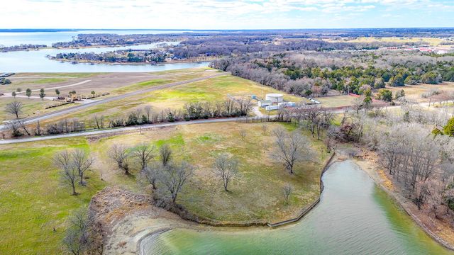 L 4 SE County Road 3190, Corsicana, TX 75109