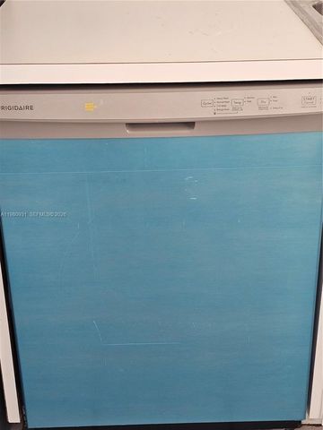 20500 W Country Club Dr 716, Aventura, FL 33180