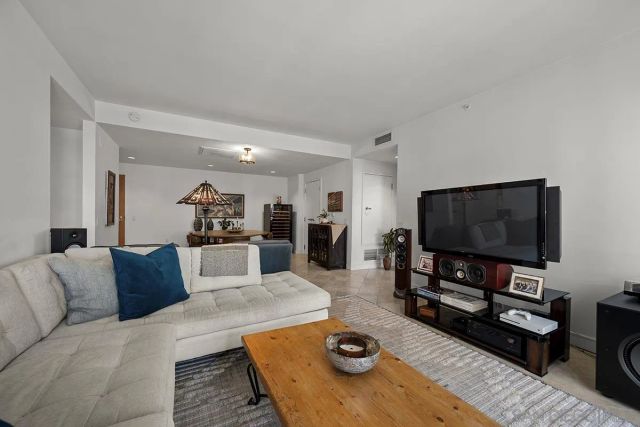 645 Front Street 1807, San Diego, CA 92101