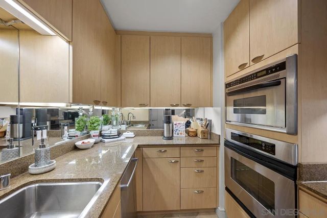 645 Front Street 1807, San Diego, CA 92101