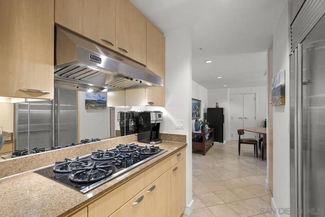 645 Front Street 1807, San Diego, CA 92101