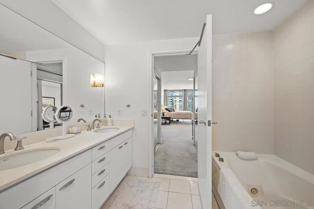 645 Front Street 1807, San Diego, CA 92101