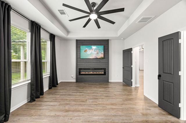 11323 Cora Lane, Willis, TX 77318
