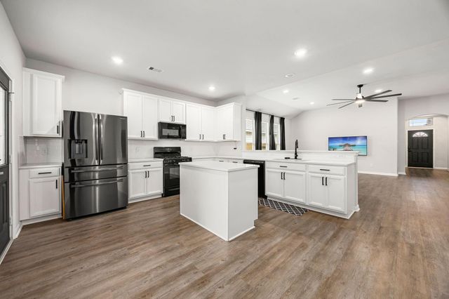 11323 Cora Lane, Willis, TX 77318