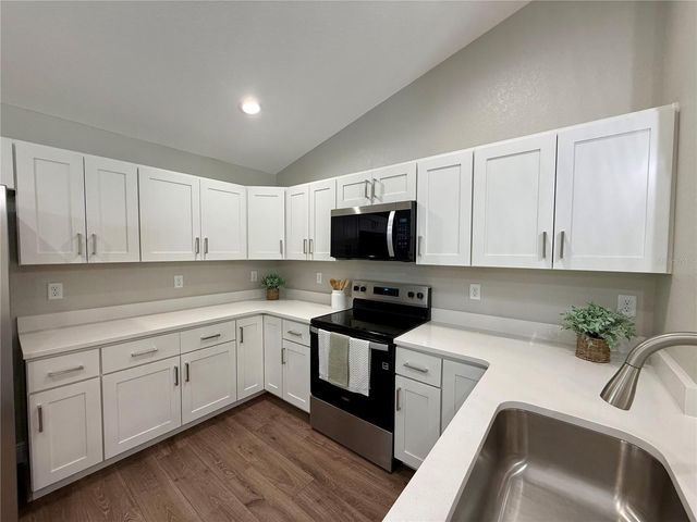49 PINE RADL, Ocala, FL 34472