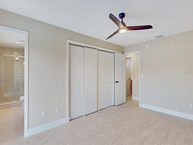 210 CORAL REEF CIRCLE, Kissimmee, FL 34743