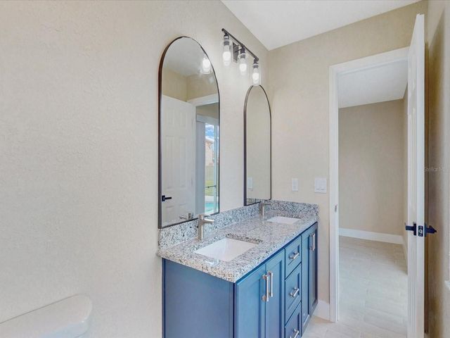 210 CORAL REEF CIRCLE, Kissimmee, FL 34743