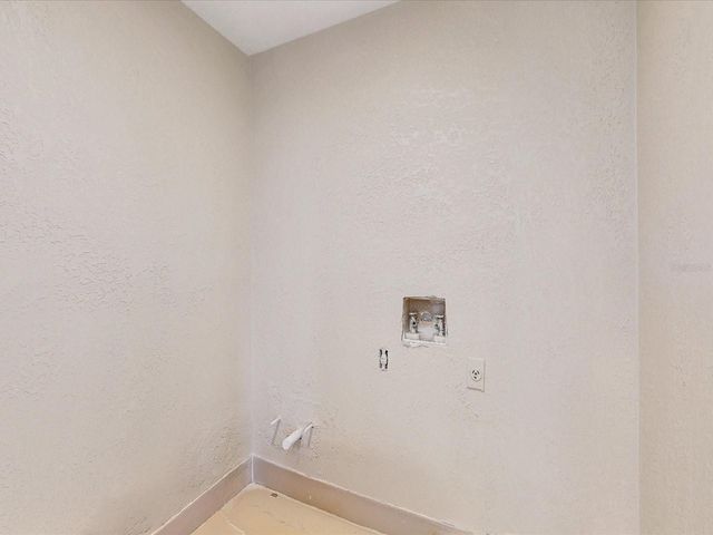 210 CORAL REEF CIRCLE, Kissimmee, FL 34743