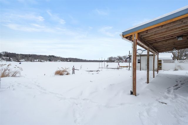 152 Coats Grove Road, Hastings, MI 49058