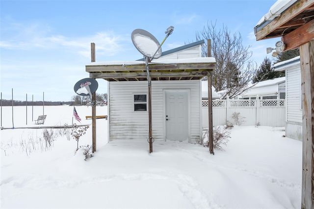 152 Coats Grove Road, Hastings, MI 49058