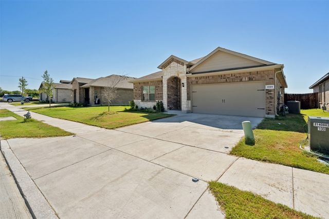 1505 Wellford Road, Fort Worth, TX 76108