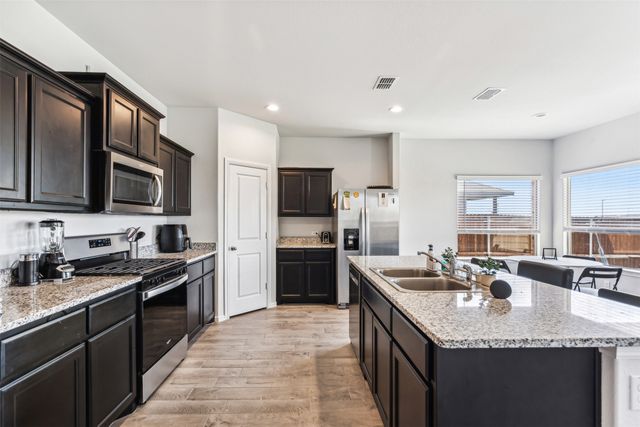 1505 Wellford Road, Fort Worth, TX 76108