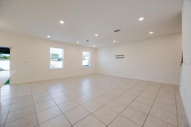 900 BOCAVISTA COURT, Davenport, FL 33896