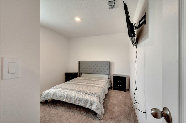 900 BOCAVISTA COURT, Davenport, FL 33896