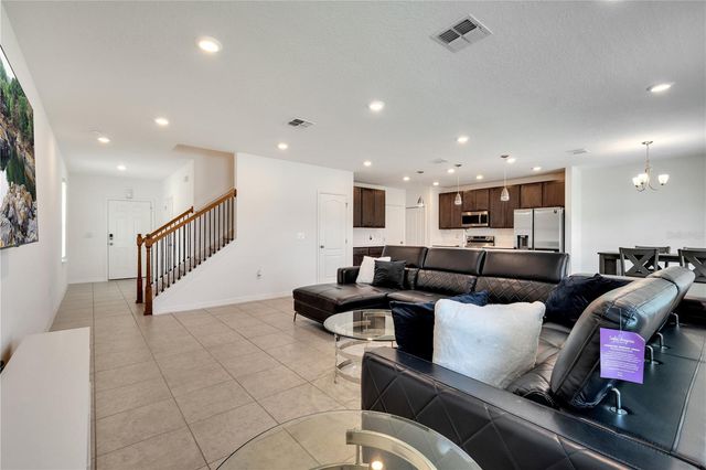 900 BOCAVISTA COURT, Davenport, FL 33896